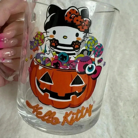 Viral Hello Kitty Halloween Mug Coffee Cup NEW Tik Tok 17.5 ounces - Picture 3 of 7